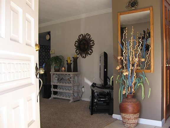 5th image of 3238 Marias Dr