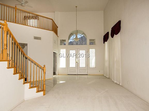 3rd image of 1209 N Hollywood Blvd
