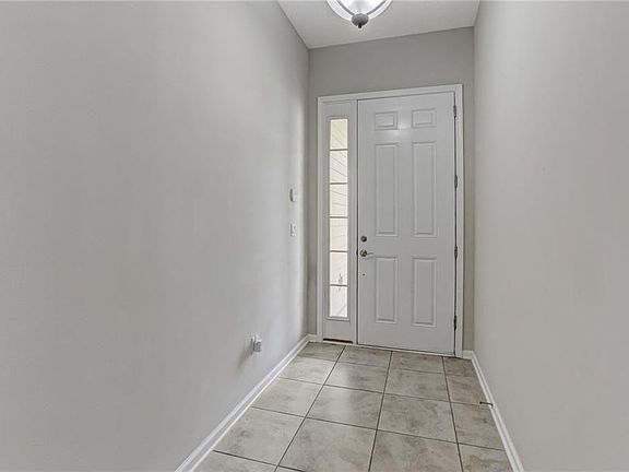 3rd image of 94200 Woodbrier Cir