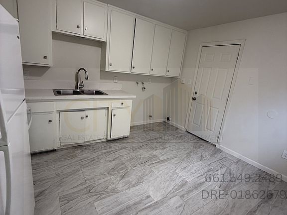 3rd image of 312 Niles Pl