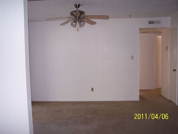 4th image of 3510 Grant Park Dr