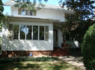 1712 Cumberland St, Rockford, IL 61103