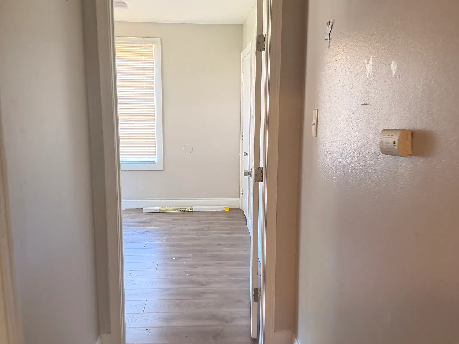 1 bed, 1000 sqft, $780 — Photo 2