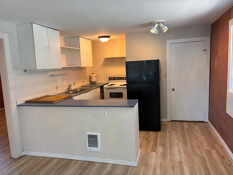 817 NW Federal St — Photo 8