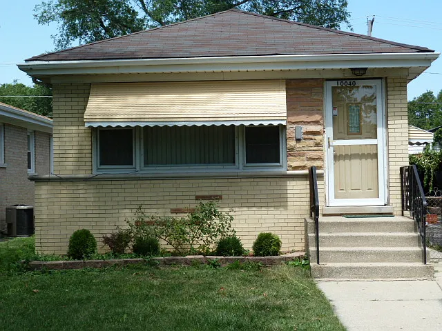 10040 Schiller Blvd photo 1