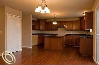 3rd image of 53902 Springwood Dr
