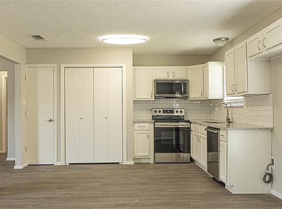 2nd image of 341 Jordan Dr