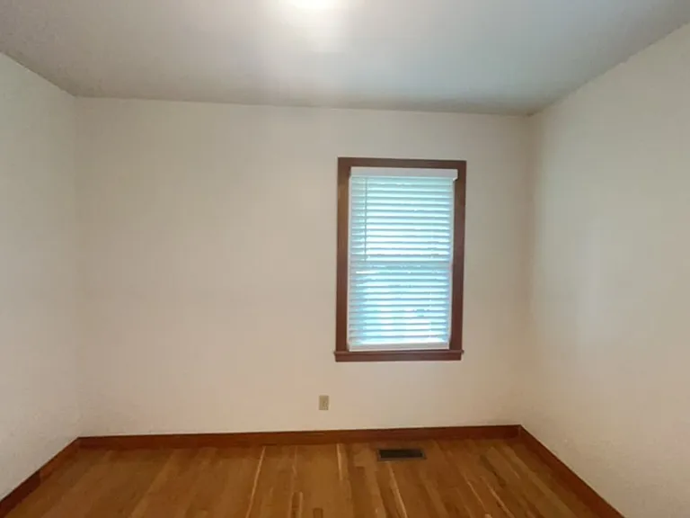 1400 McClung Ave SE — Photo 10