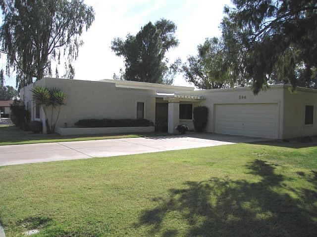 1st image of 594 SE Leisure World --