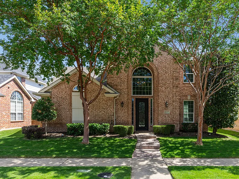 4227 Republic Dr — Photo 39