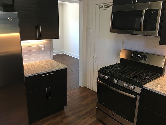 2nd image of 8949 Skokie Blvd APT 2