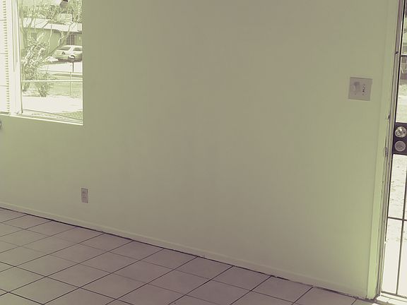 2nd image of 651 Patricia St