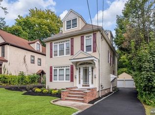 373 Cedar Ave, Ridgewood, NJ 07450