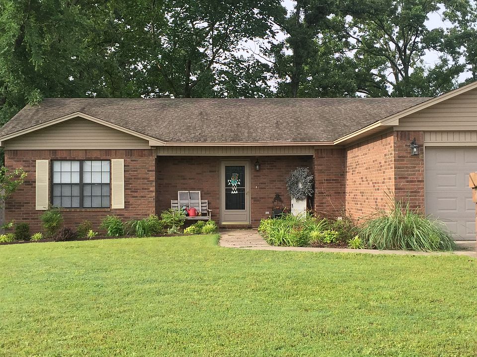 1st image of 77 Blue Bonnet Ln