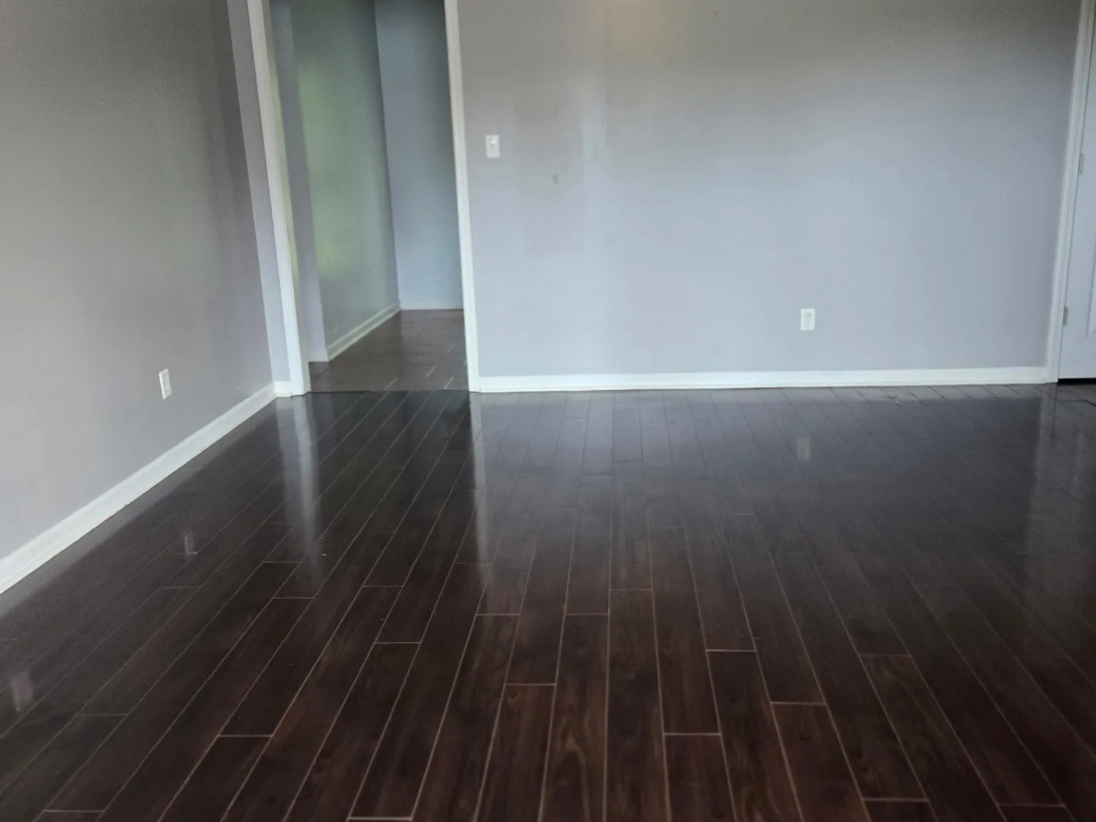 3 bed, 1120 sqft, $1,600 — Photo 2