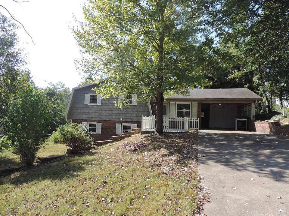 1st image of 114 Green Valley Dr
