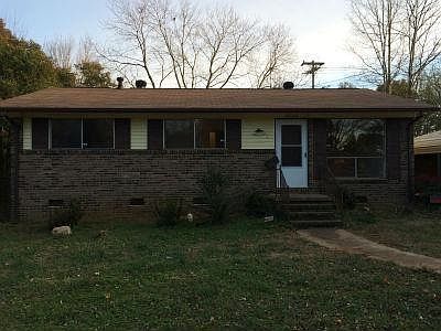 1st image of 3700 Duffin Dr