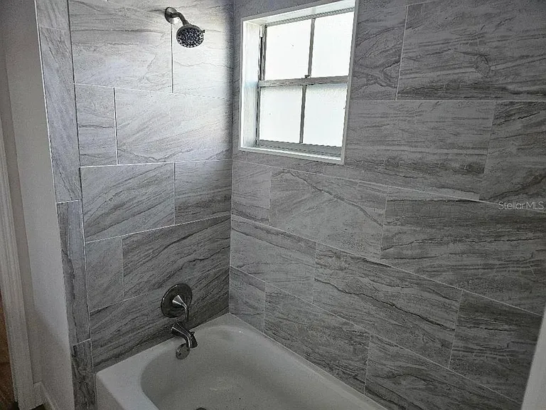 8822 Bay Pointe Dr #104 — Photo 8