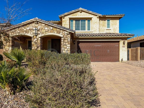 2464 E Hazeltine Way