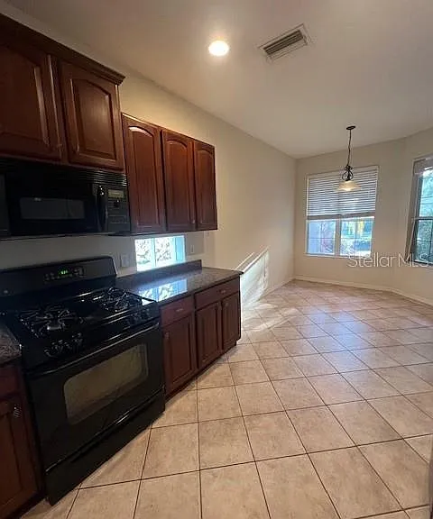 6517 Tailfeather Way — Photo 4