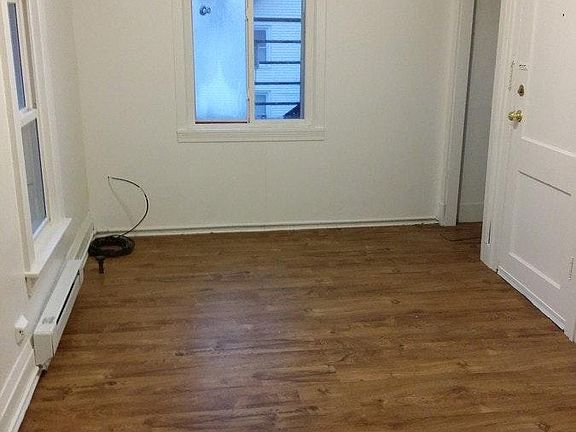 5th image of 47 E Buffalo St APT 4