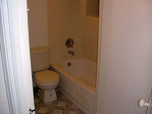 5th image of 1912 N Lincoln Park W APT 2N