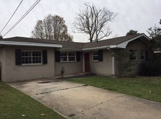 225 Holiday Dr, Houma, LA 70364