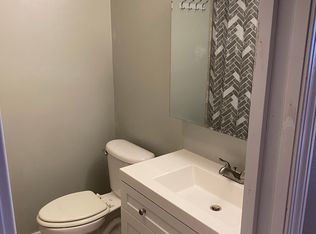 4525 NW Mission Rd, Topeka, KS 66618