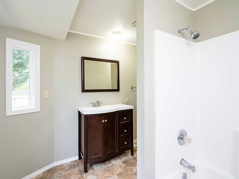24808 NE Dresser Rd — Photo 11