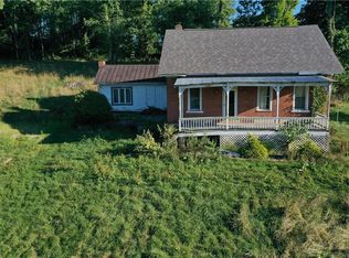 3530 Roswell Rd SW, Dellroy, OH 44615