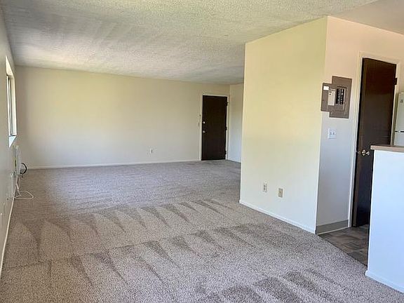 4th image of 1111 Eric Ct APT 4A