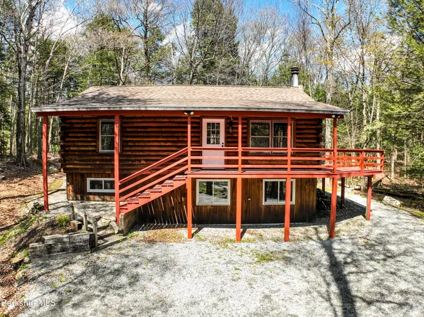 859 Moberg Rd, Becket, MA 01223