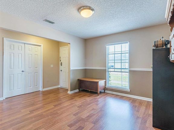 3rd image of 12258 Amanda Cove Trl