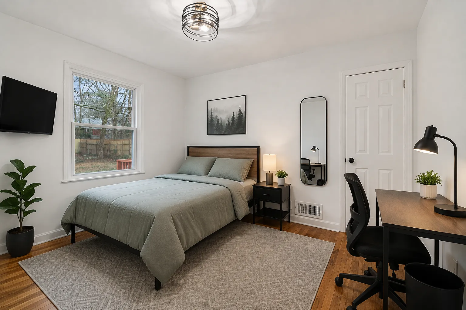 3159 Bobolink Dr — Photo 1