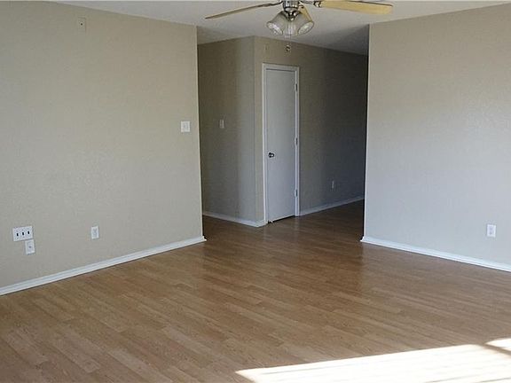 5th image of 3306 Lakecrest Dr