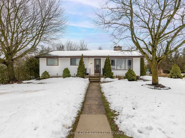 394 Queen St N, West Grey, ON N0G 1R0