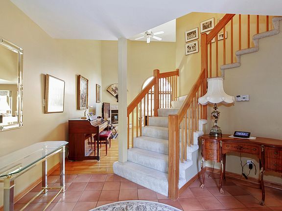 2nd image of 8528 Evergreen Ln #8528