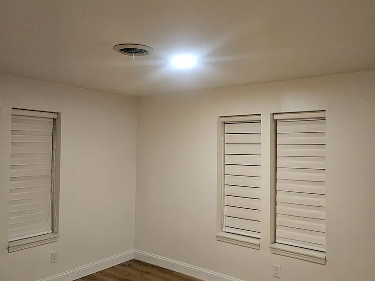 918 Harbor House Dr — Photo 8