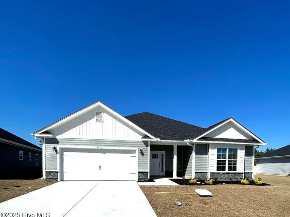 2010 Medina Spirit Street, New Bern, NC 28562
