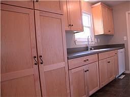 4th image of 515 Sondra Dr
