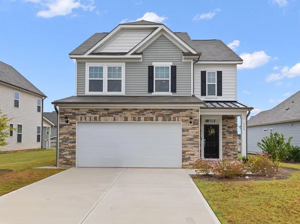 984 Channel Drop Loop, Zebulon, NC 27597