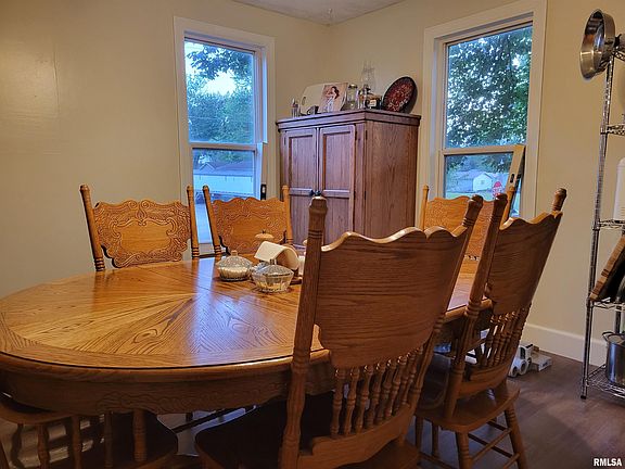 5th image of 500 E Archer Ave