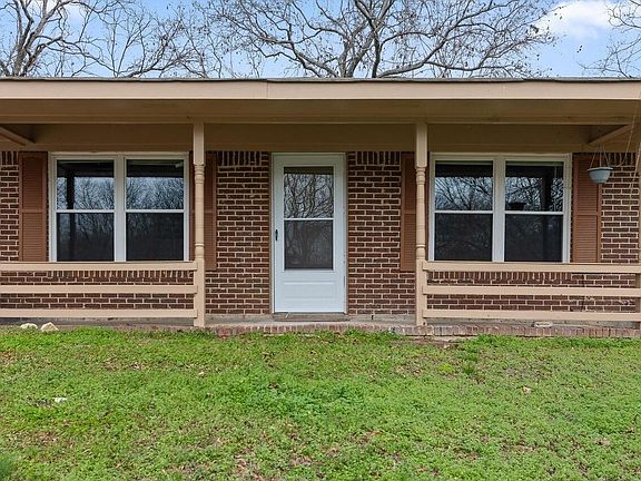 3rd image of 5041 Shoals Ln