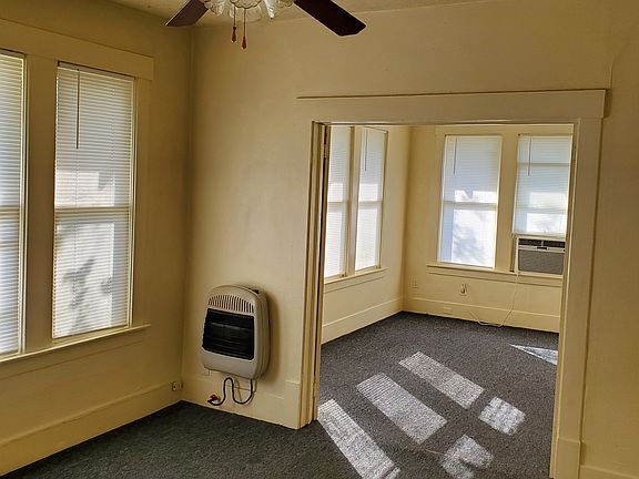 2nd image of 2332 Procter St APT B