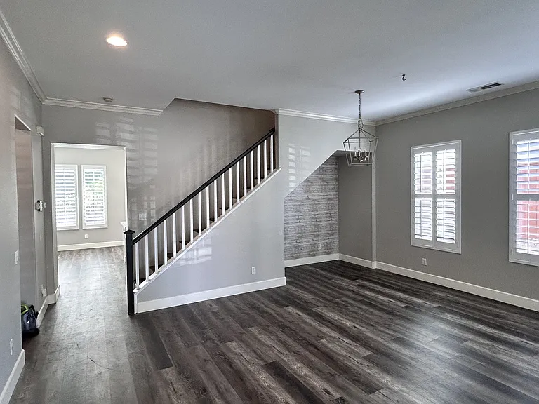 363 Circulo Coronado — Photo 7