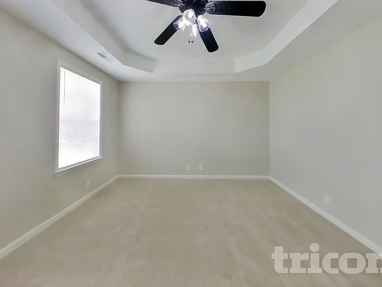 1256 Lasalle Dr — Photo 7