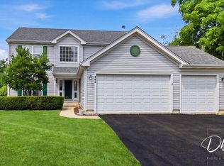 566 W Wildspring Rd, Round Lake, IL 60073