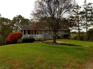 633 State Route 83, Beverly, OH 45715