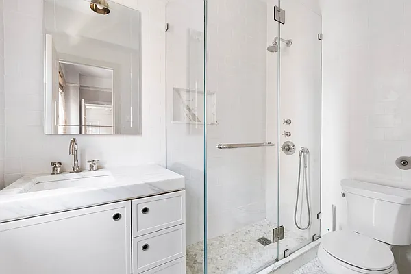 Sold by Compass | media 19