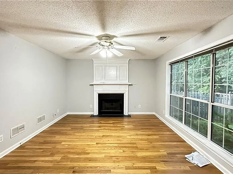 11900 Carriage Park Ln — Photo 6